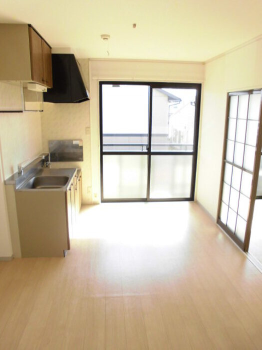 グリーンフィールドC棟の居間・リビング