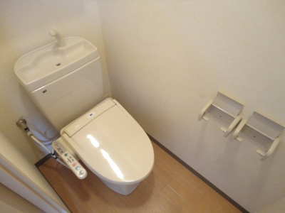 【トイレ】 | グランチェスタⅠ | シャワー付トイレ