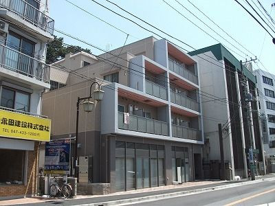 マローネ・カンの外観