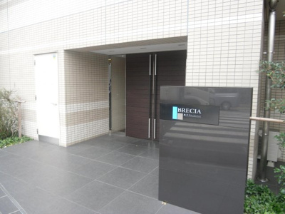 【エントランス】 | ブレシア西府レジデンス | エントランス。