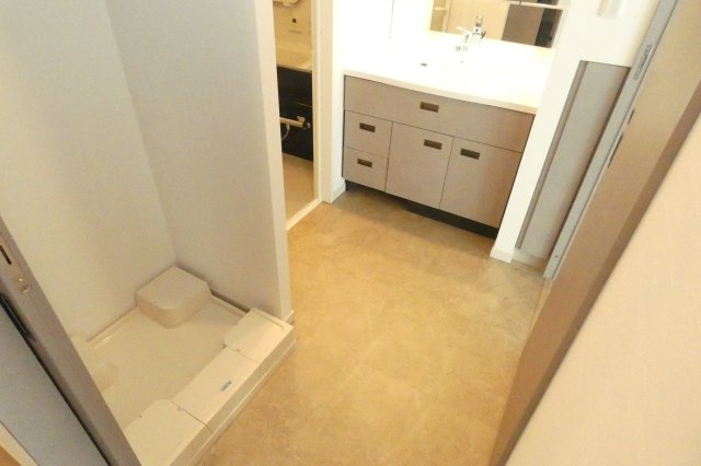 アトラス神戸北鈴蘭台の洗面所