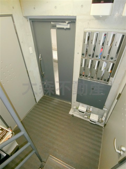 FRレジデンス大森町のエントランス