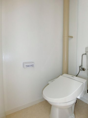 栗木第2ビルのトイレ|シンプルで使いやすいトイレです