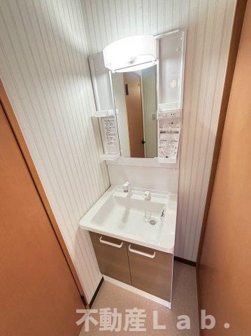 Ｋ２コーポラス十五社の洗面所