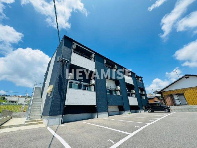 ヴィオラ多良見ICの外観