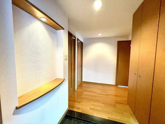 エバーライフ後藤寺駅前の玄関