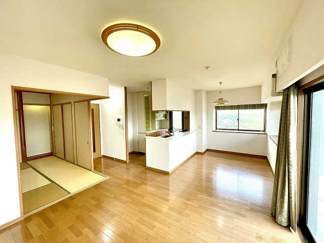 エバーライフ後藤寺駅前の居間・リビング