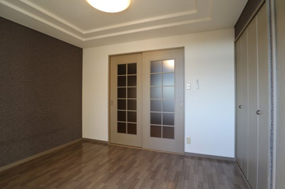 【洋室】 | ヴィラージュ