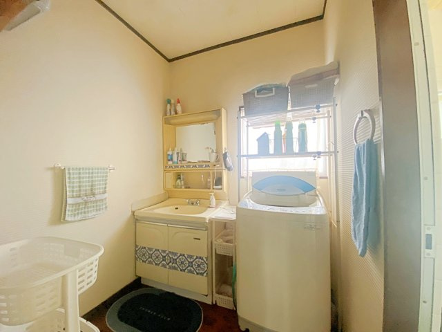 福島市小田　中古戸建の脱衣所|洗面室