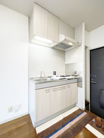徳島市八万町川南のアパートのキッチン