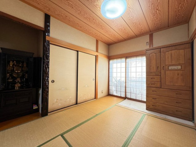 【和室】 | 神野町2丁戸建て | い草の香りが落ち着く素敵な和室です