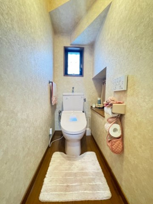 【トイレ】 | 神野町2丁戸建て | 1階トイレです