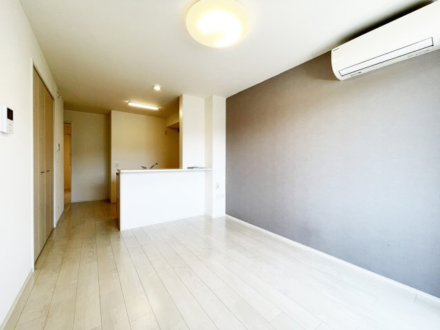 ラ・ファミーユの居間・リビング