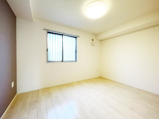 ラ・ファミーユの居間・リビング