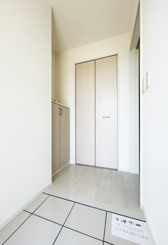 ラ・ファミーユの玄関