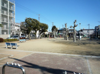 芝中田西公園まで35ｍ