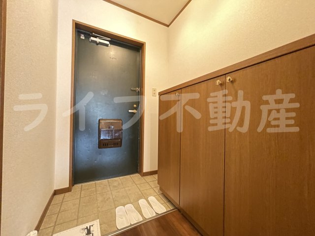 アンソレイエの玄関