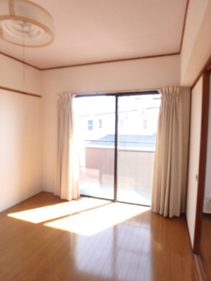 【洋室】 | ドムス沙羅