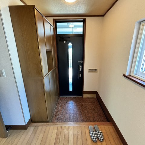 母恋南町3丁目48－146戸建の玄関