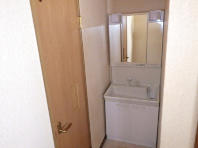 母恋南町3丁目48－146戸建の洗面所