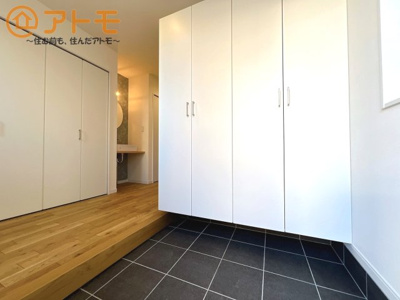 【玄関】 | 葵区城北2丁目　新築戸建　全1棟