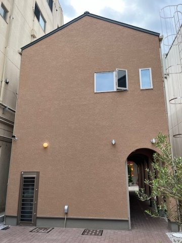 エンライトビルの外観