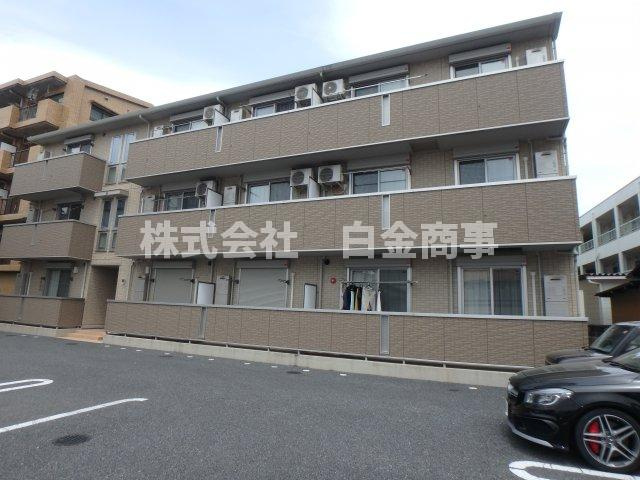 シャルム・エステートの外観