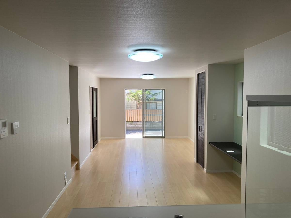 【居間・リビング】の画像