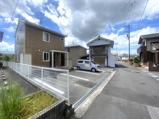 レミエルの周辺