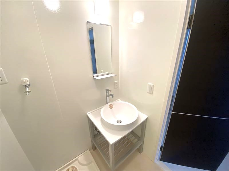 レミエルの独立洗面台