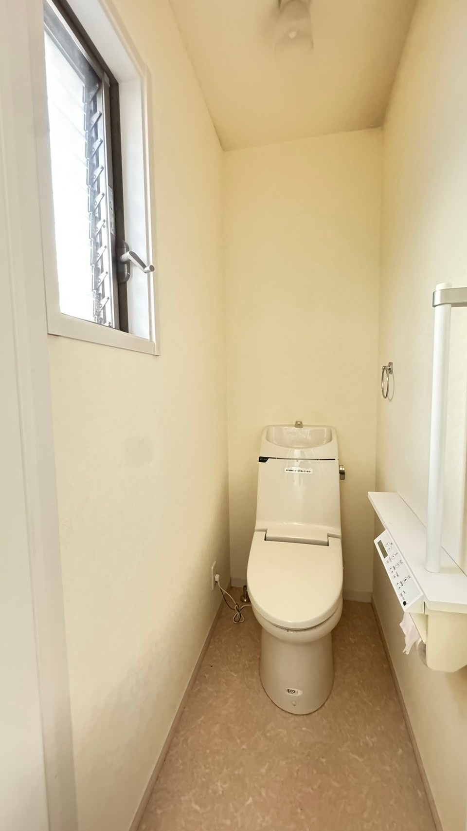 名塩山荘のトイレ|トイレは2カ所ございます