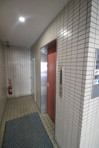 【ロビー】 | 庚午北ビル