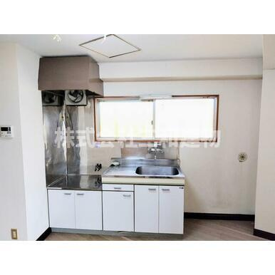 サンスプリングのキッチン