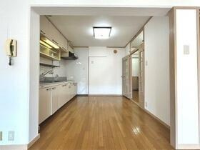 住道駅前住宅7号棟のキッチン|キッチン
■物件内覧・資金計画相談・住宅ローン相談、リフォーム相談、お問合せ受付中■
※当日・翌日のご内覧、ご相談はお電話でのお問合せがスムーズです！