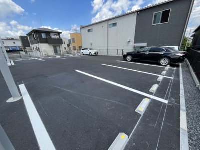 【駐車場】 | ARONA　cout(アロナ　コート美園) | 駐車場完備です