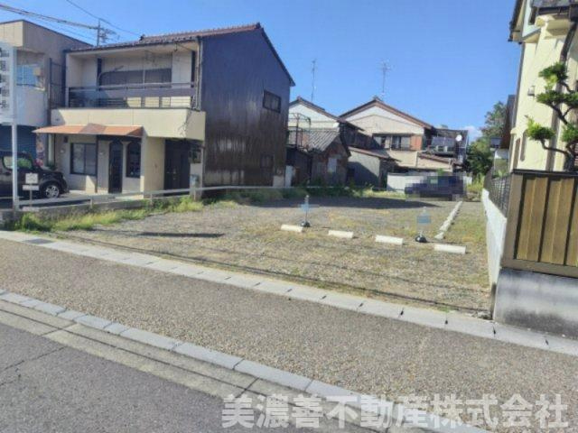 ６３１３６　岐阜市加納城南通土地