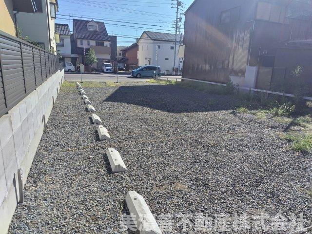 ６３１３６　岐阜市加納城南通土地の外観