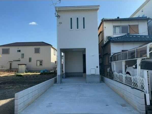 守山区大森１丁目戸建の駐車場