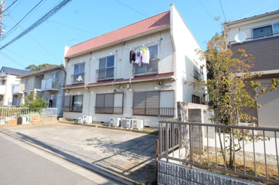 【外観】 | 中央マンション | 千葉公園に面した「ザ・昭和」なレトロ物件です