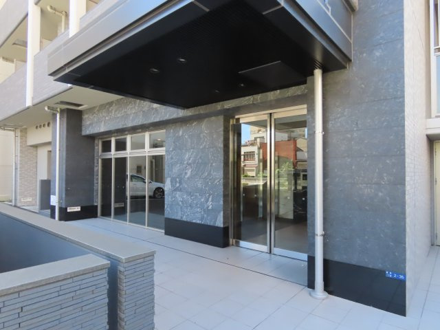 エスリードレジデンス大阪WESTのロビー