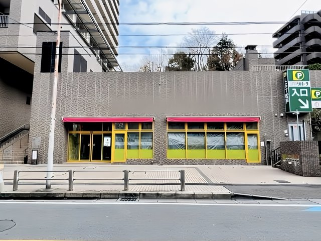 ライオンズステーションタワー松戸の外観