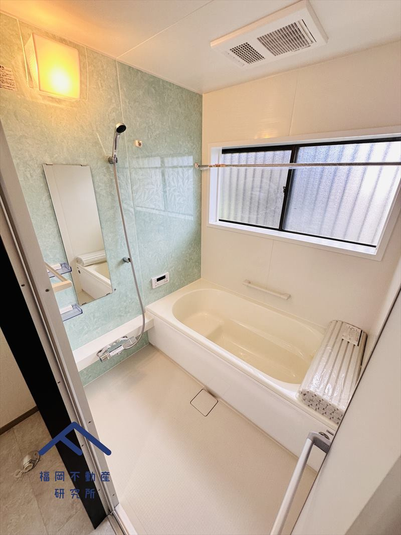 春日市若葉台西４丁目　戸建ての浴室