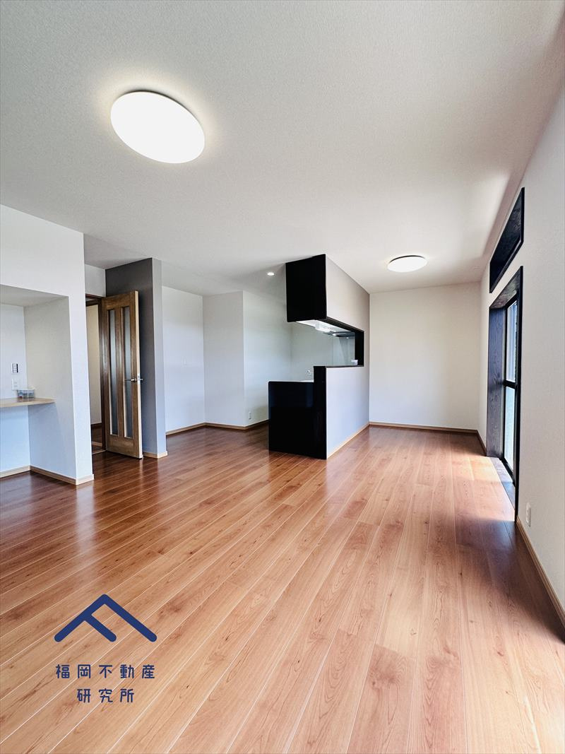 春日市若葉台西４丁目　戸建ての居間・リビング