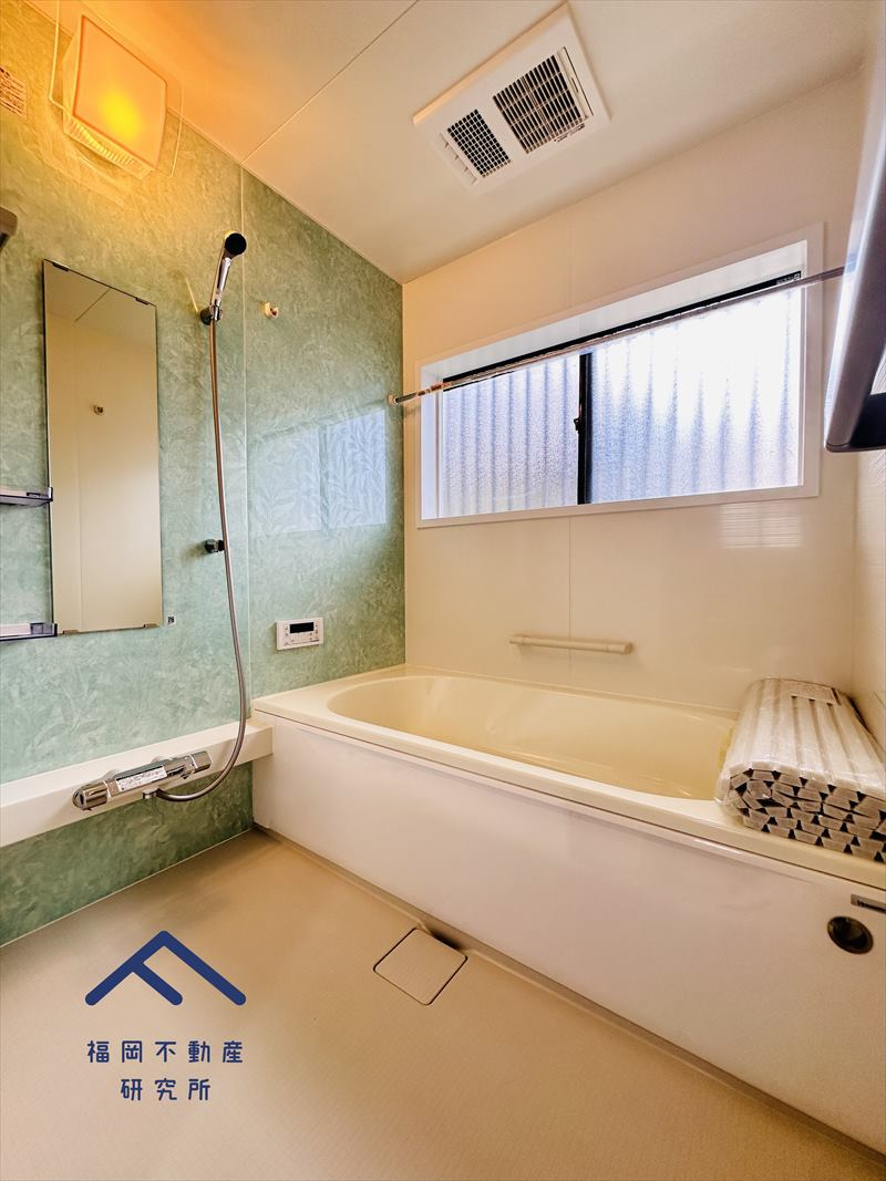 春日市若葉台西４丁目　戸建ての浴室
