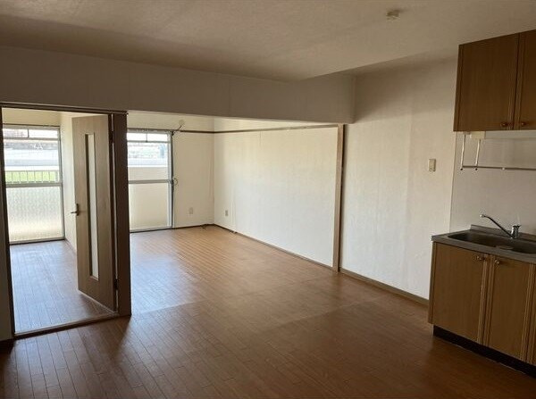 グリーンサイドヨシタカＡの居間・リビング