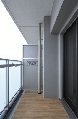 【バルコニー】 | エスリード弁天町クレール