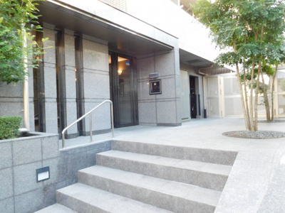 【エントランス】 | ルーブル練馬参番館