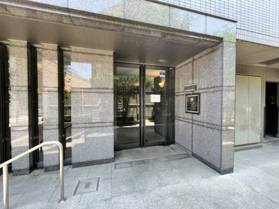 【エントランス】 | ルーブル練馬参番館