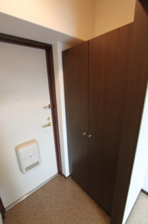 【玄関】 | 第十三ショーケービル | ※お部屋写真は参考です