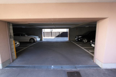 【駐車場】 | 第十三ショーケービル